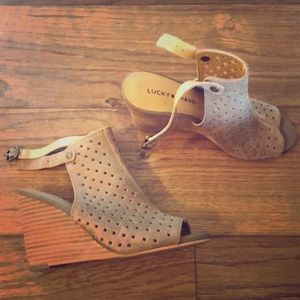 Lucky Brand open toe wedges